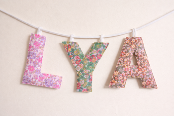 lettre decorative Liberty