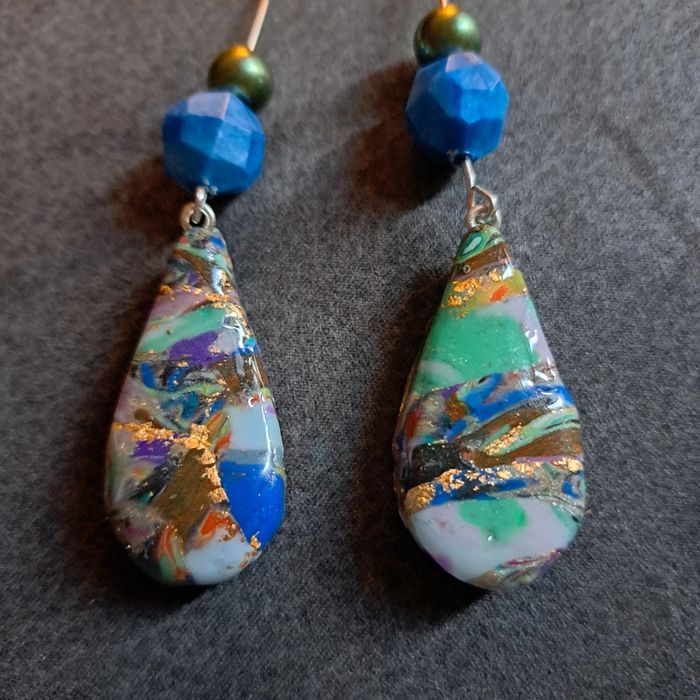 Boucles d'oreilles pendante multicolore - photo numéro 10