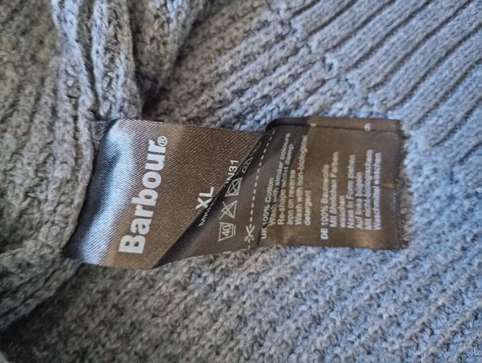Pull hiver chaud barbour tres bon état - photo numéro 4