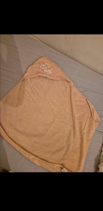 Serviette de bain pour bébé 