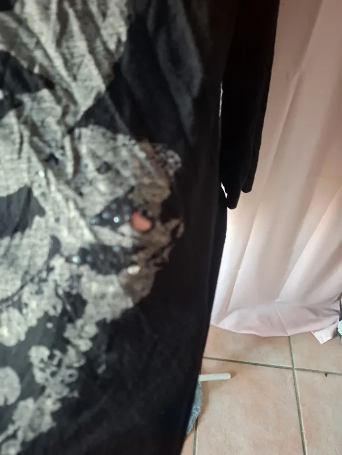 Haut femme motif visage féminin - photo numéro 8