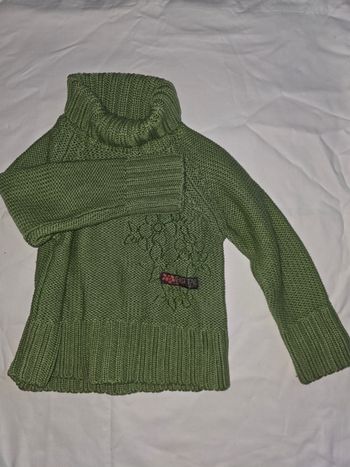 Pull laine vert