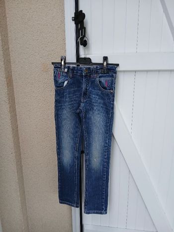 Jeans filles tissaia en taille 8 ans