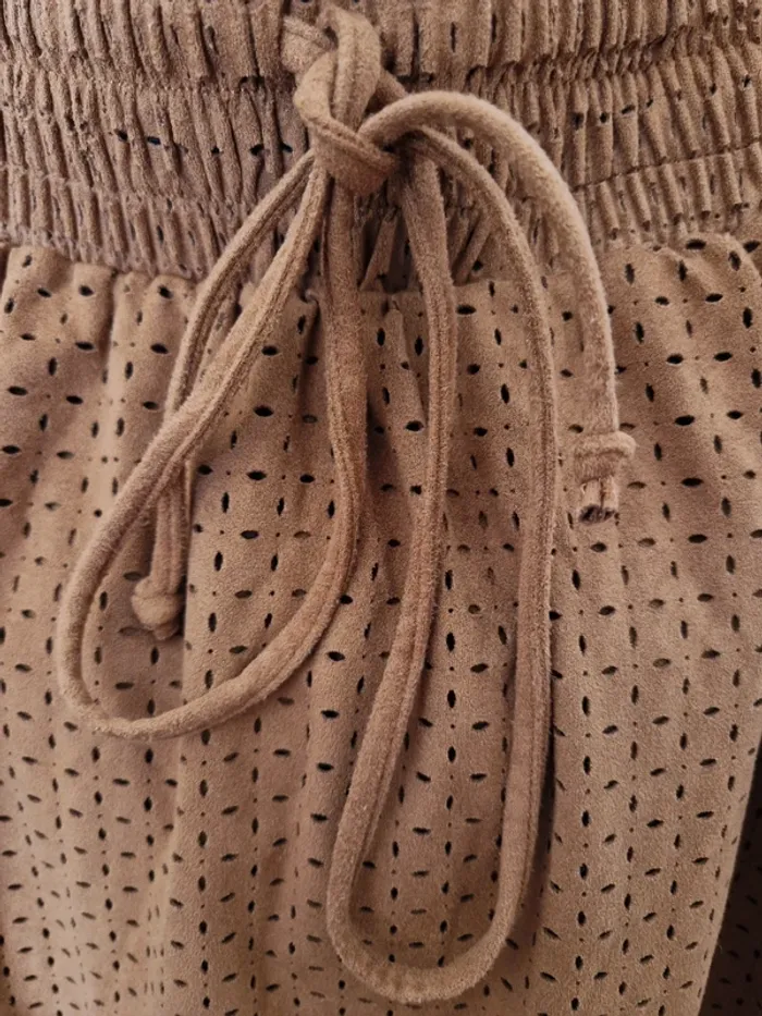 Jupe en daim camel morgan de toi taille 38 - photo numéro 3