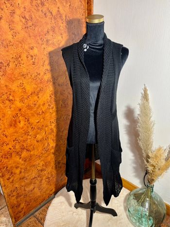 Gilet long noir sans manches taille M - La Mode est à Vous