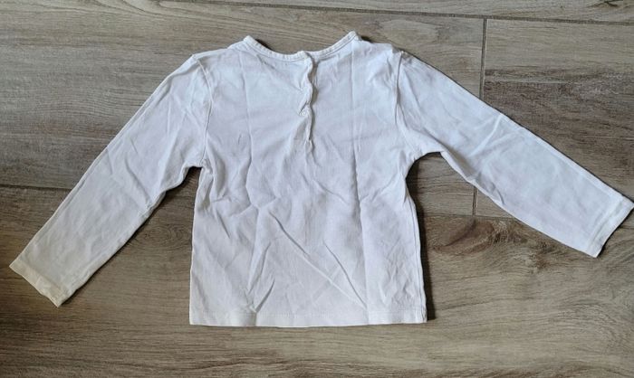 T-shirt manches longues léopard taille 18 mois - photo numéro 3