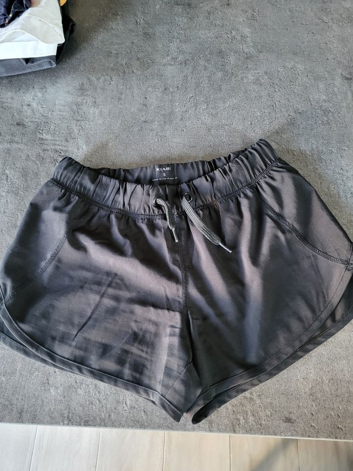 Lot 6 shorts taille 36 - photo numéro 7