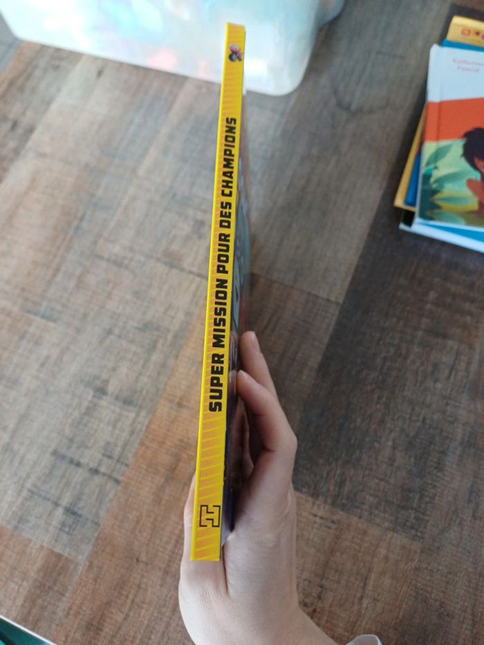Livre Ricky Zoom super mission pour des champions - photo numéro 2
