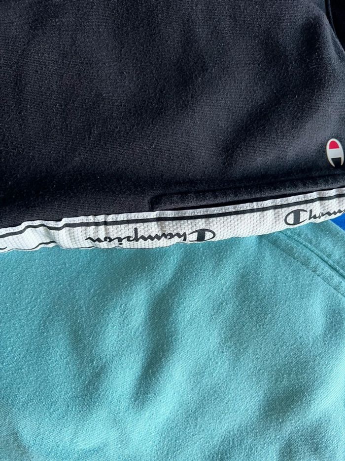 Lot de 2 shorts 9/10 ans champion - photo numéro 2