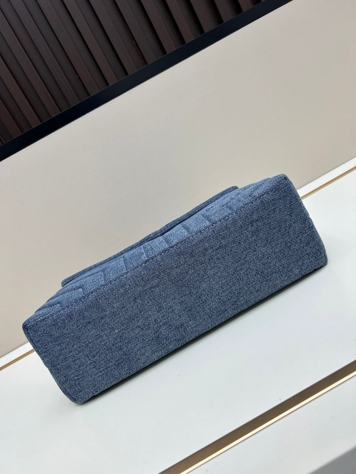 Yves Saint Laureṇt 8887 - photo numéro 5