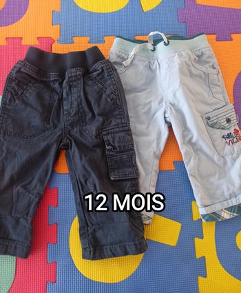 Lot de deux pantalons hiver 12 mois
