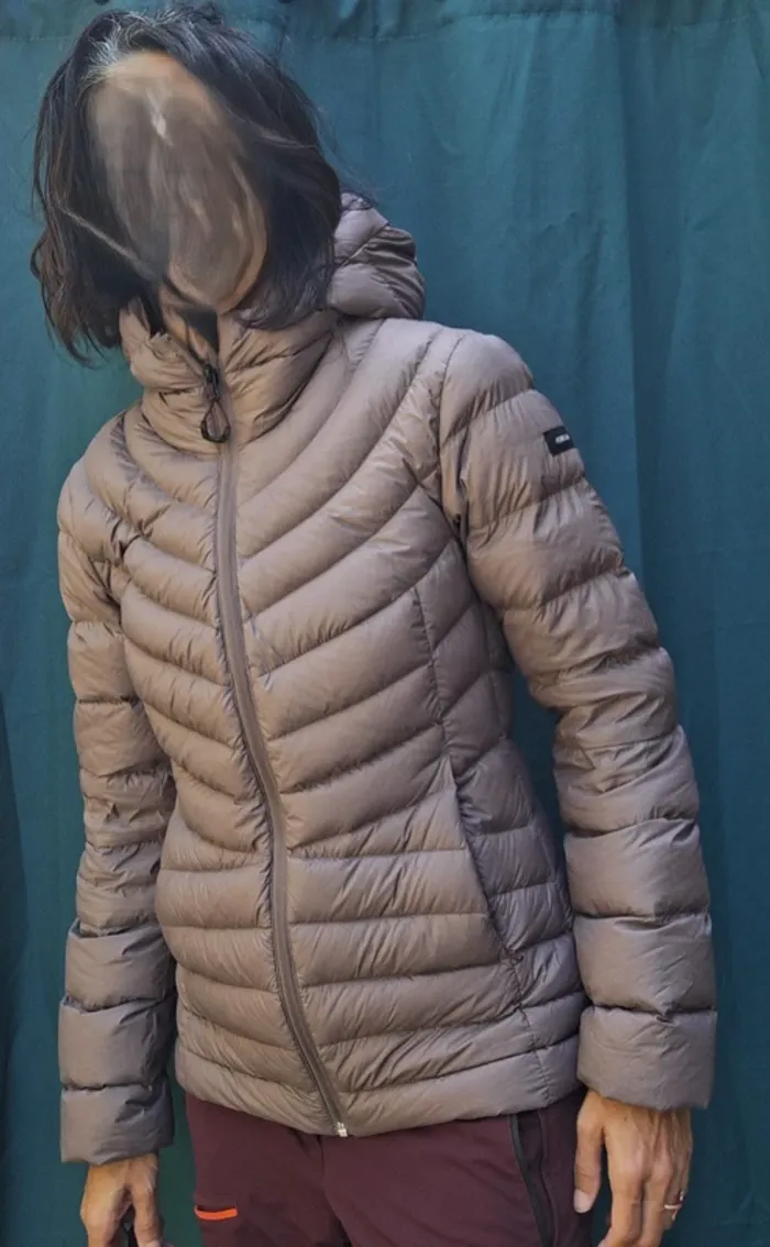 Doudoune à capuche en duvet de trek montagne MT500 -10 °C Femme forclaz S EUR - photo numéro 3