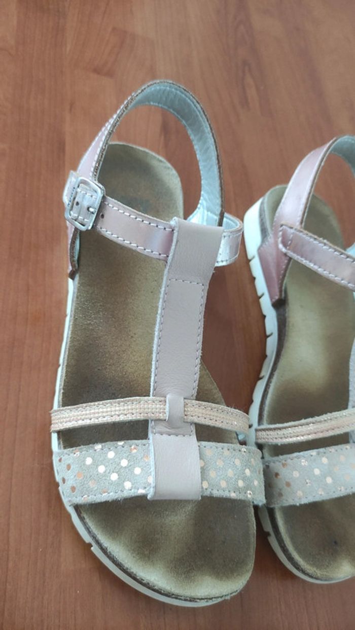 Nu-pieds rose semelle cuir pointure 34 - photo numéro 13