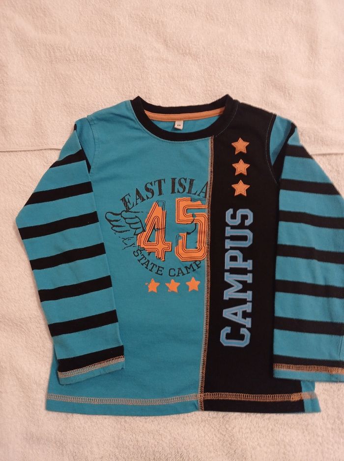 Pull très décoratif marque campus taille 6 ans pull manches longues voir photos