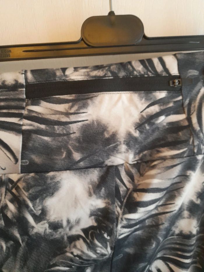 Tenue de sport 42/44 - photo numéro 4