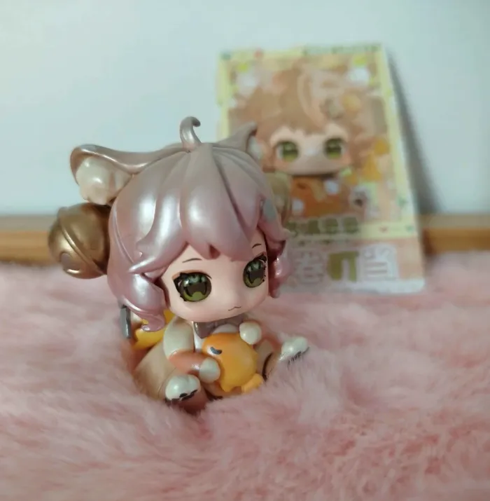 Figurine Moni Cat ( blind box style Popmart )