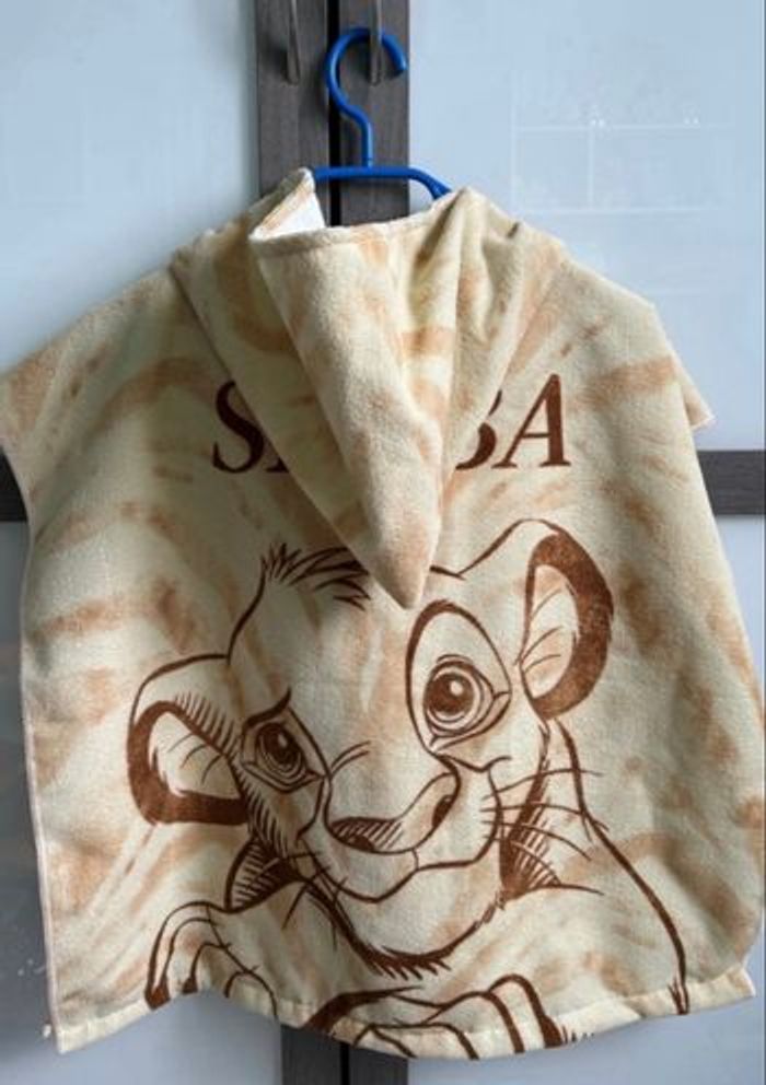 Poncho de bain Simba le roi lion neuf - photo numéro 2