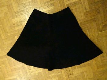 Jupe patineuse noire neuve Benetton