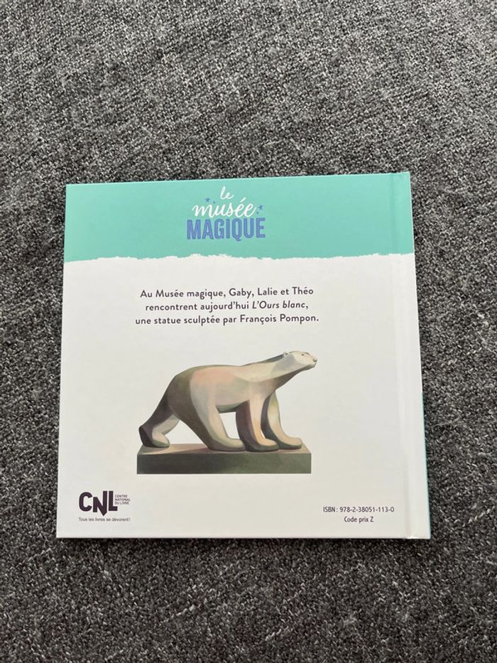 Livre Mac Donald l’ours blanc - photo numéro 2