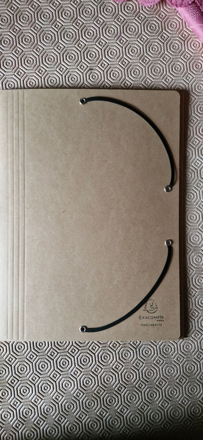 Chemise à rabat élastique