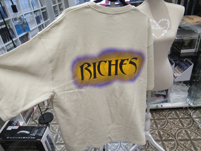 T-shirt de la marque Riches Paris top qualité neuf a taille L oversize (ref 005) - photo numéro 4