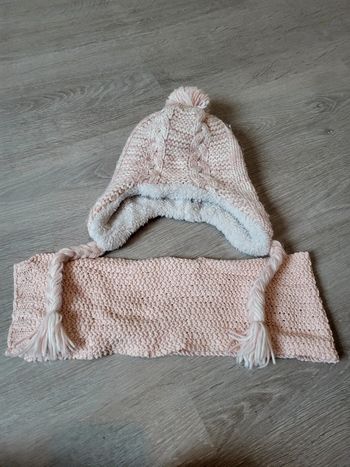 Bonnet et écharpe