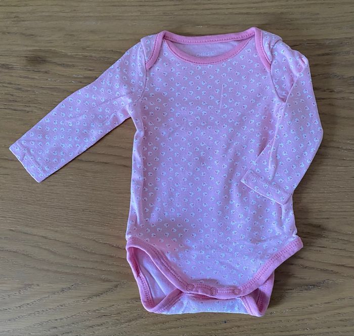 Obaïbi Body rose de Noël Taille 3 mois - photo numéro 4
