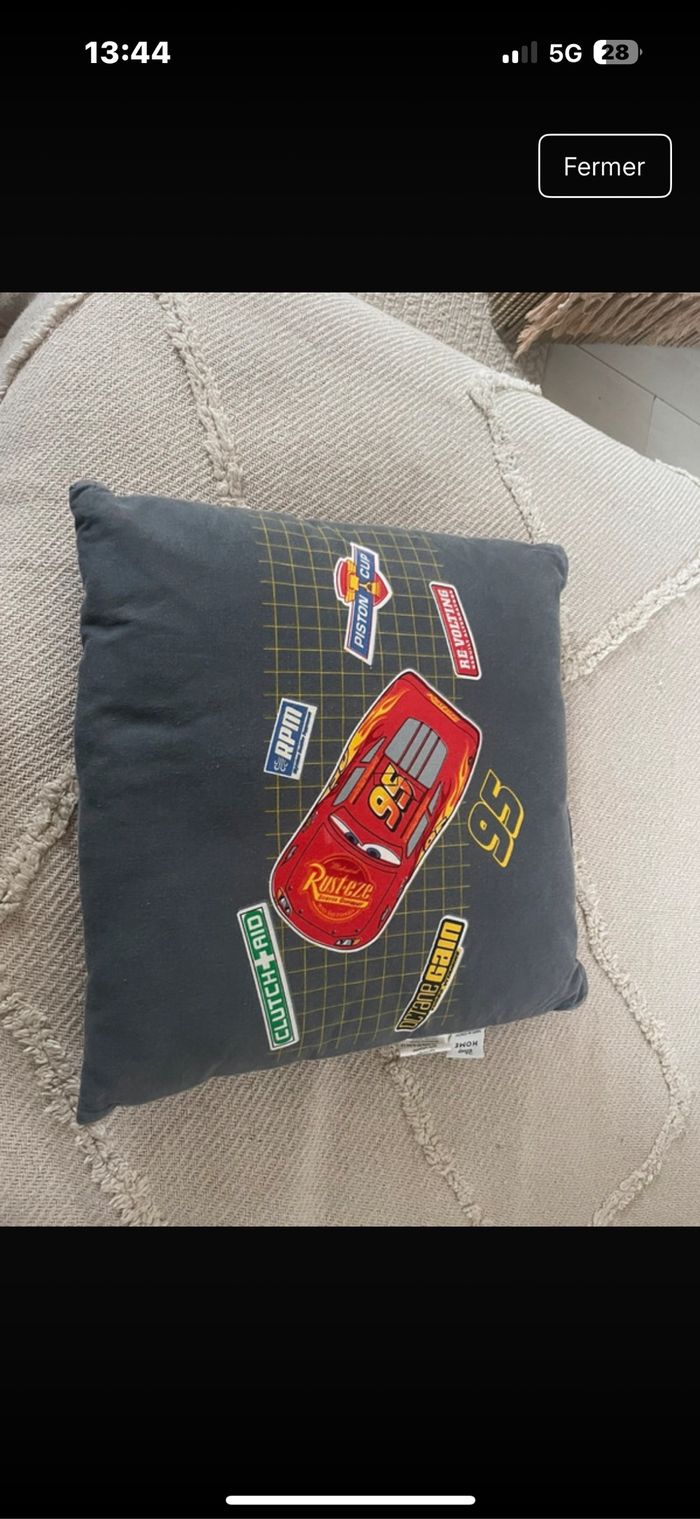 Cousin cars