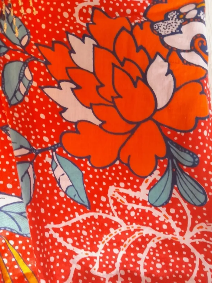 La fiancée du mekong robe rouge à fleur taille 38 - photo numéro 4