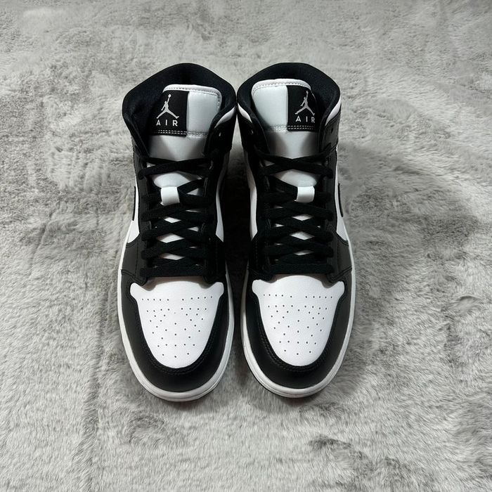 Nike Air Jordan 1 Mid « White Black » pointure 44 - photo numéro 3