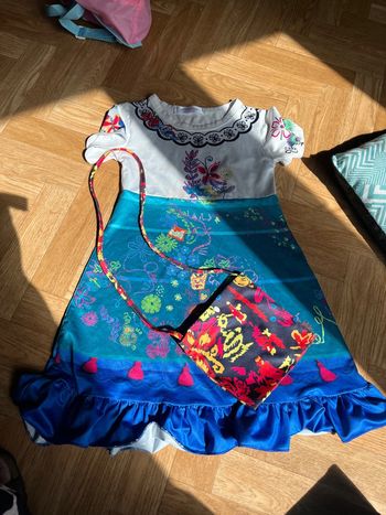 Déguisement fille 5 ans Disney encanto muababy