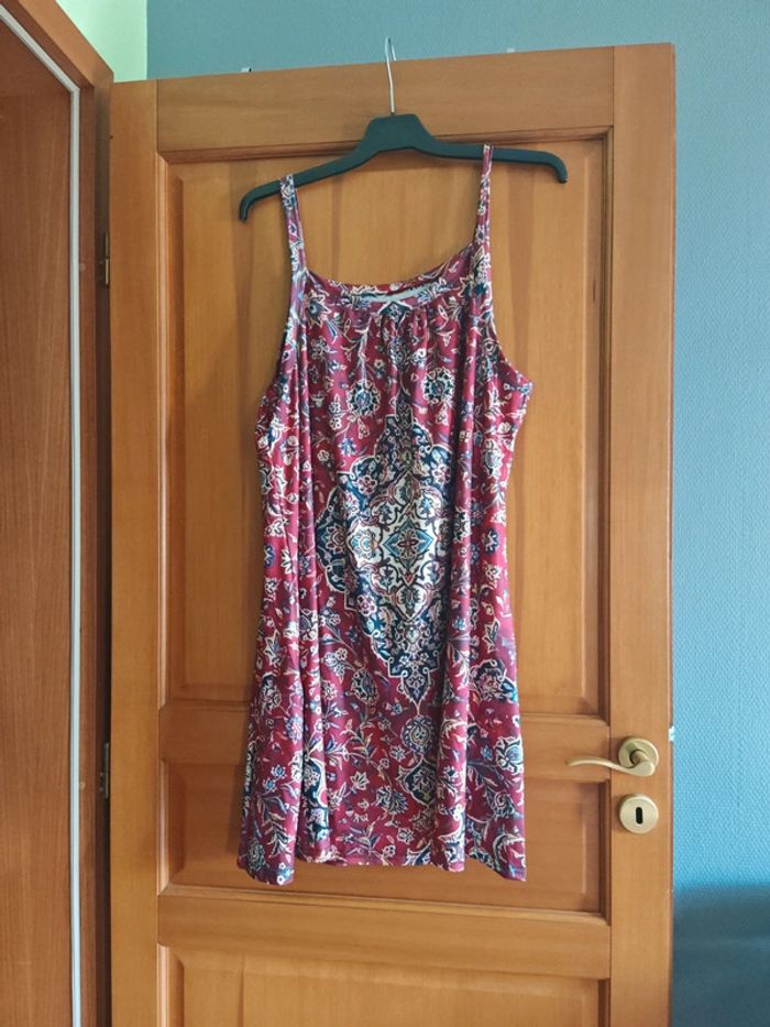 Robe à bretelles