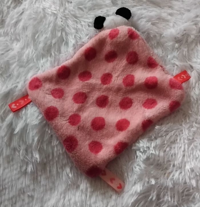 Doudou panda losange polaire rose a pois - étiquettes, coeurs - photo numéro 2