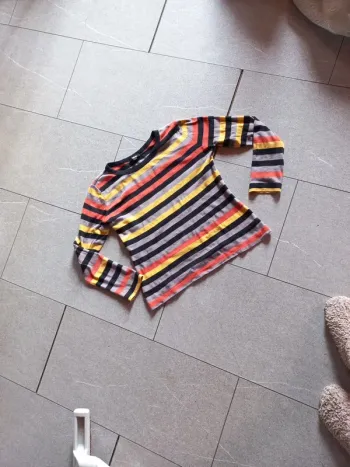Pull fin rayé