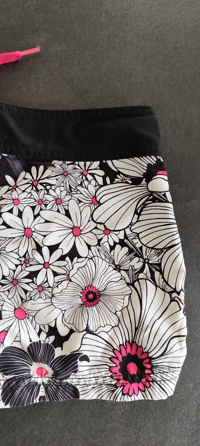 Short femme taille 38 - photo numéro 7
