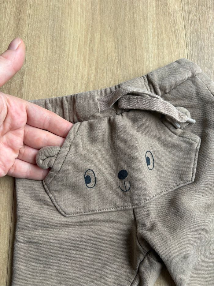 Jogging bébé Kiabi – 9 mois 🐻 - photo numéro 3