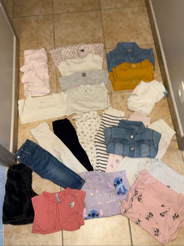 Lot vêtement bébé fille 18 mois