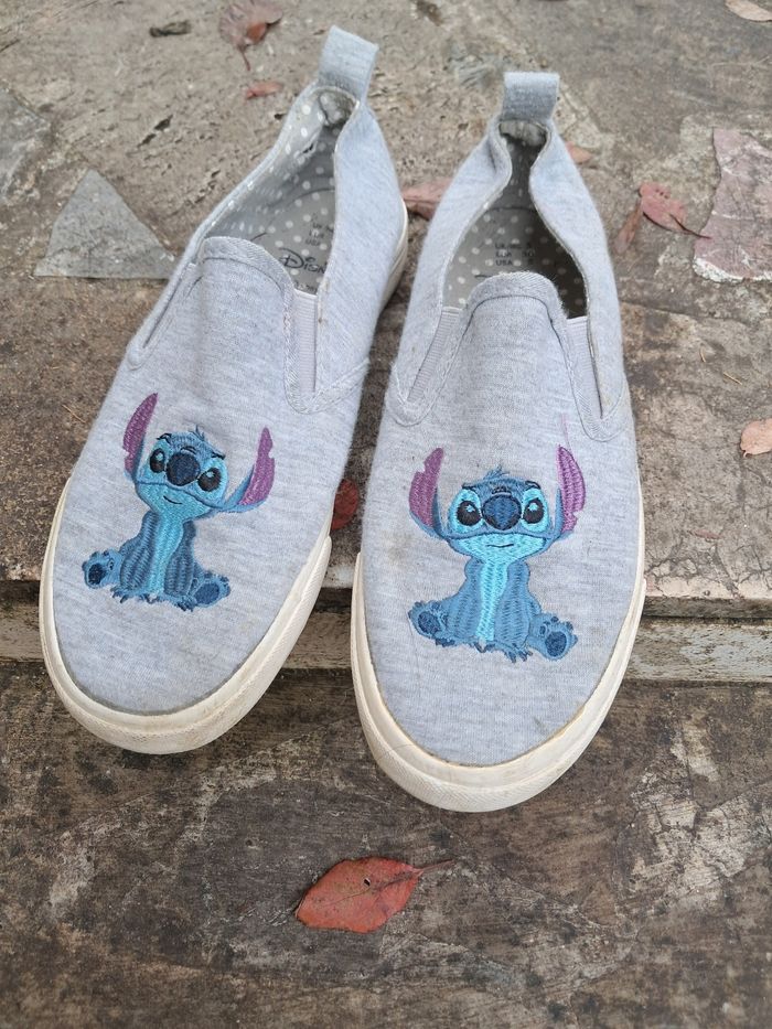 Baskets slip on Stitch Primark