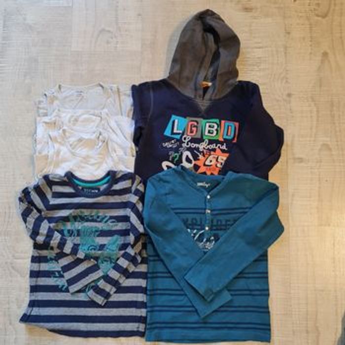 Lot vêtements 6ans - photo numéro 6