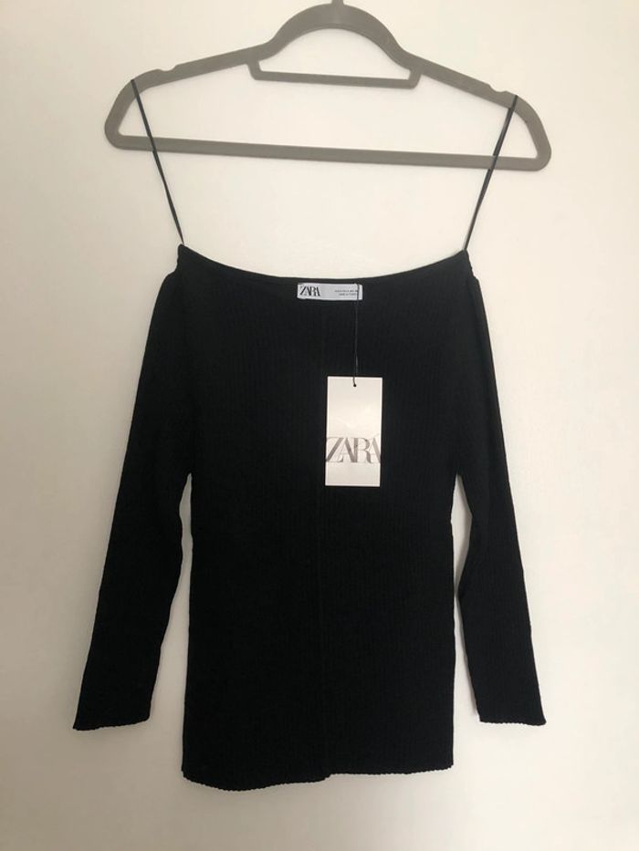 Superbe beau pull en maille côtelé Zara neuf avec étiquette taille S - photo numéro 2