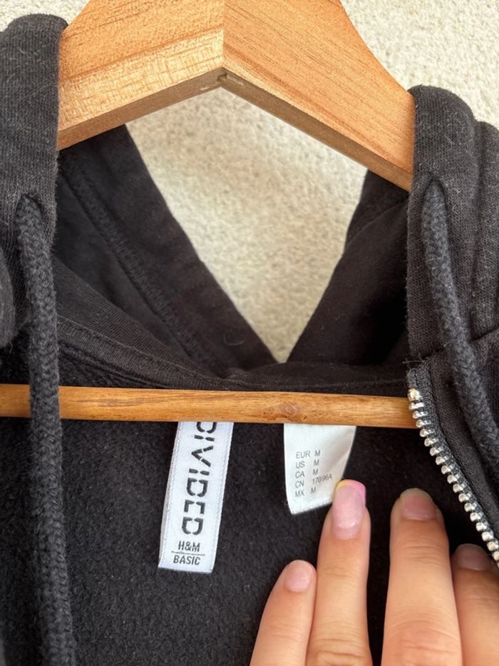 Veste noire à capuche H&M taille M - photo numéro 3