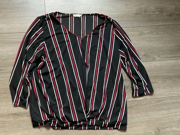 Blouse t-shirt Cache Cache taille L soit 40/42