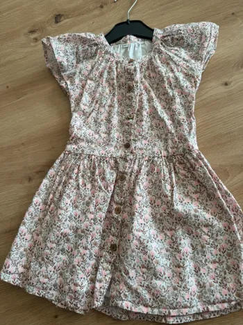 Robe fleurie zeeman 98/104cm