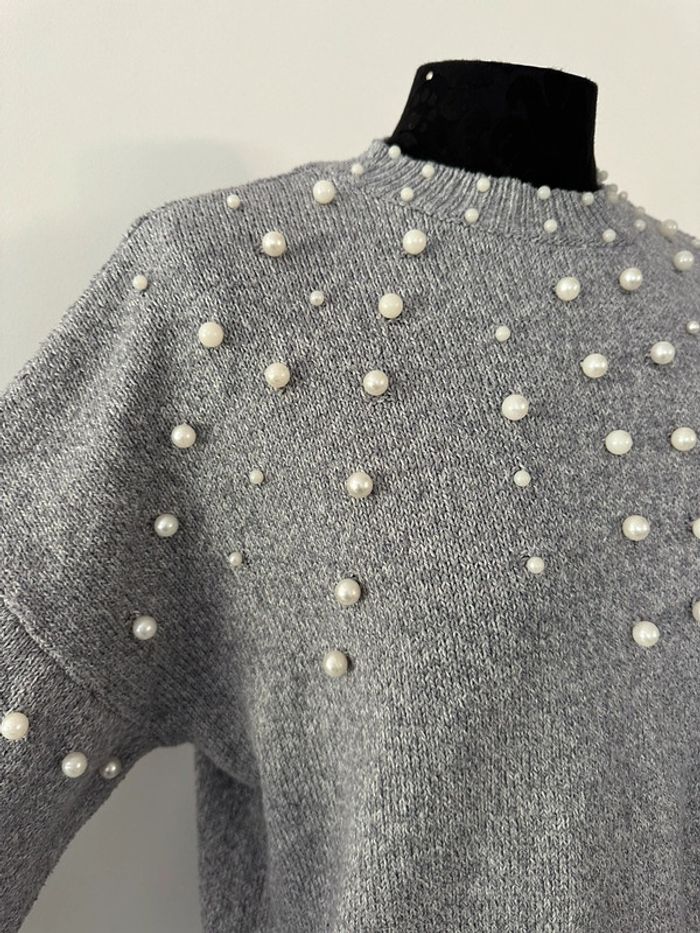 Pull gris à perles - photo numéro 5