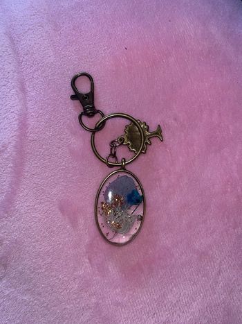 Porte clé fleurs séchées