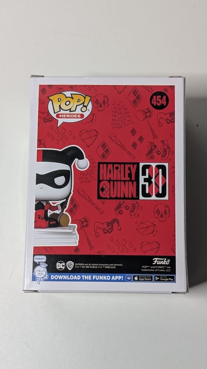 [Funko pop] Figurine Harley Quinn with cards SE 454 - photo numéro 3