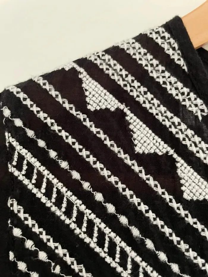 Chemisier ba&sh “Bluet” noir brodé blanc – T36 – 100% coton bohème chic - photo numéro 4