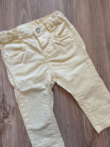 Pantalon jaune pastel 9 mois