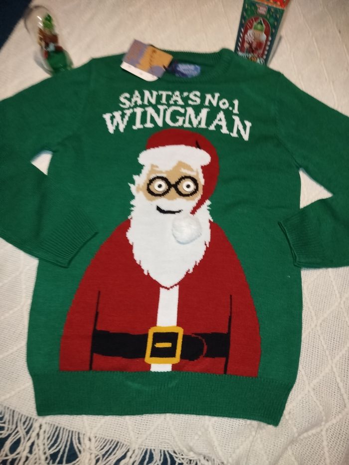 🕶️ Pull de Noël “Santa’s No.1 Wingman”  T.S