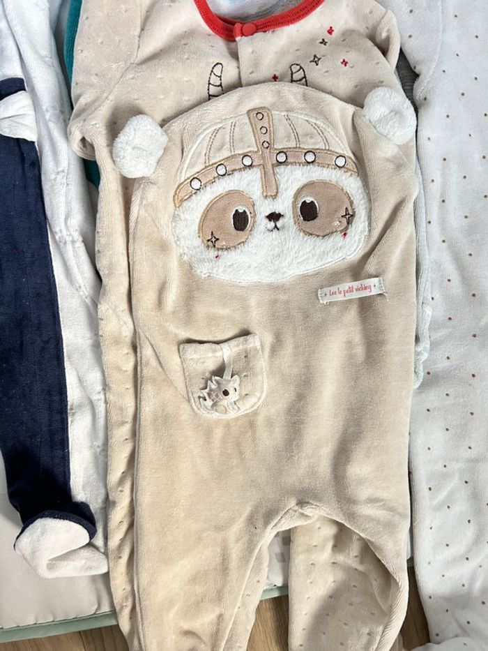 Lot de 9 pyjamas velours 6 mois - photo numéro 6
